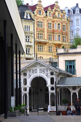Каrlovy Variieren Tschechien Rabattcode Booking.com
