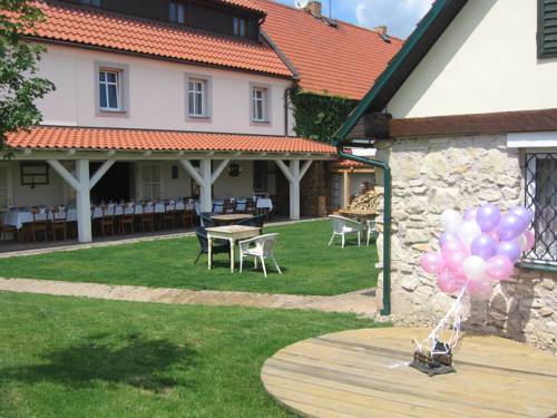 Malé Číčovice Tschechien Rabattcode Booking.com